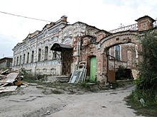 Чтобы принимать туристов в особняке, на согласования надо потратить годы