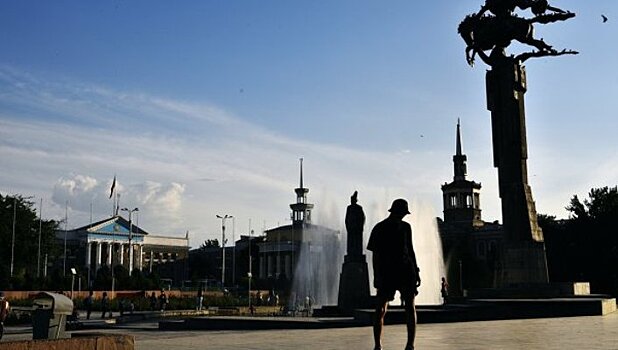 Киргизия разорвала соглашение с США о гумпомощи