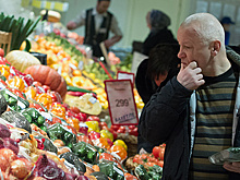 Диетолог советует россиянам есть меньше колбасы и больше овощей