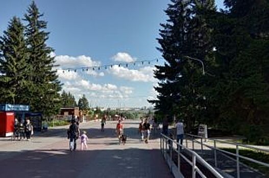 В Омске начали реконструкцию Советского парка