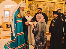 12 медицинским работникам региона вручил медали «Патриаршая благодарность»