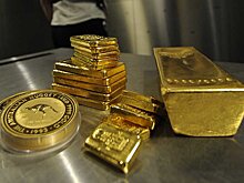 Эксперты: Инвестиции в золото помогут сбалансировать риски