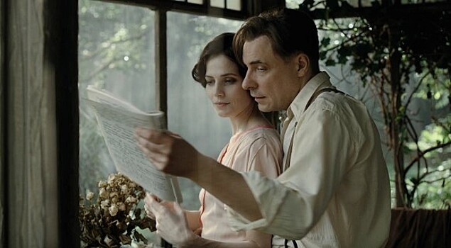 Большинство россиян обращает внимание на любовную линию при выборе книги