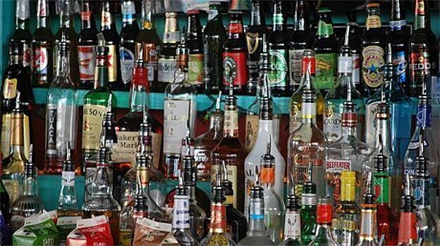 В области запретят торговлю алкоголем в магазинах на первых этажах домов