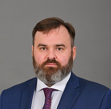 Андрей Бетин: «Мы должны направить энергию госслужащих на решение стратегических задач»