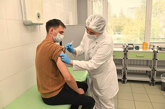 В поликлиниках района Вешняки можно сделать прививки от сезонных заболеваний