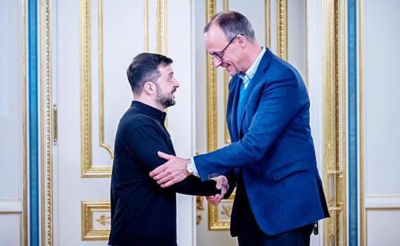 Фридрих Мерц решил примерить мундир Геринга