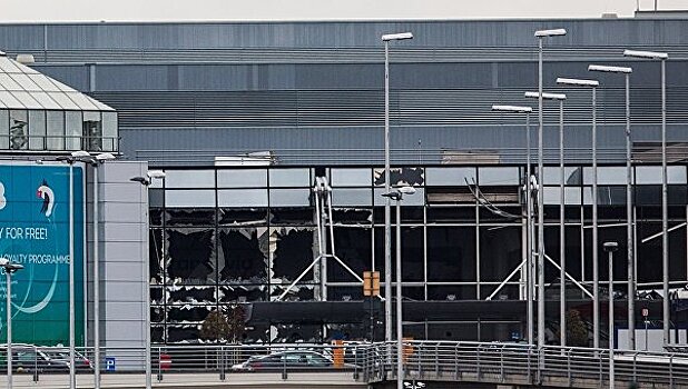 Зал вылетов аэропорта Брюсселя возобновит работу 1 мая