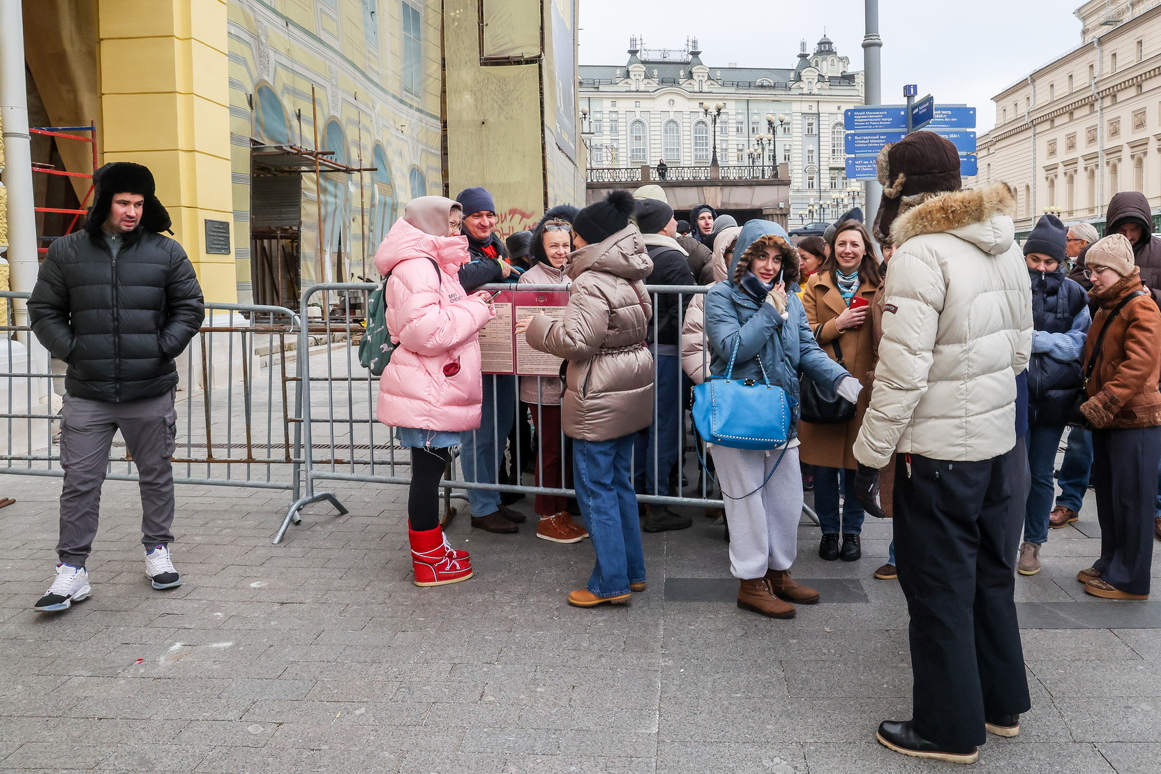 «Будете уволены!»: Именные билеты ударили по театрам и смутили зрителей