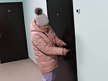 В Свердловской области заселили дом, построенный для сирот