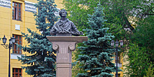 Стихи Пушкина прозвучали на площадях и в вузах Казахстана