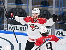 «Авангард» обыграл «Металлург» в третьем матче серии плей-офф КХЛ, обзор матча, видео голов