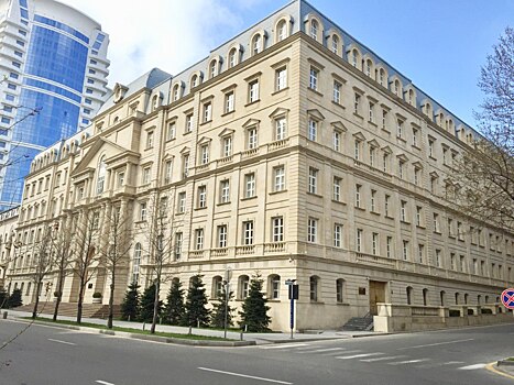 Азербайджан отказался от кредита Всемирного банка на борьбу с пандемией