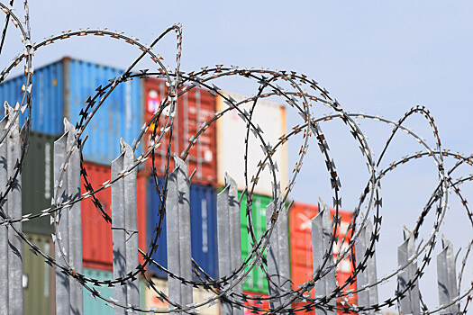 Стало известно общее количество антироссийских санкций