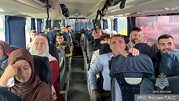 Возобновилась эвакуация россиян из сектора Газа