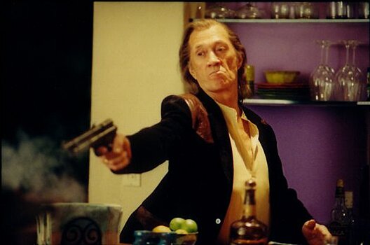 Что случилось с главным героем «Убить Билла» Дэвидом Кэррадайном