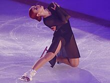Трусова поздравила всех мужчин с 23 февраля, выложив фото со своим мужем Игнатовым