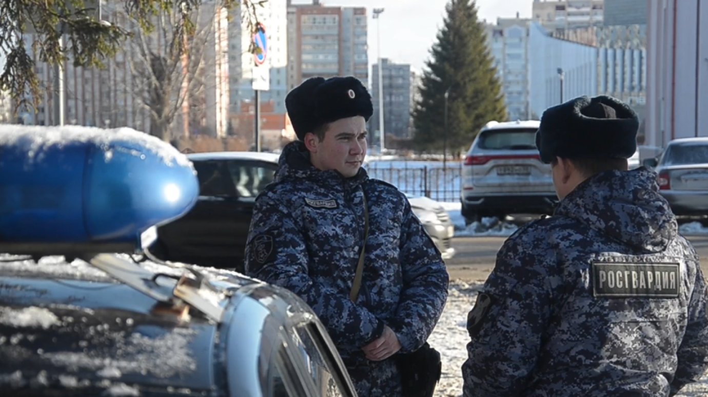 Двое пензенцев избили охранников ночного клуба на ул. Славы