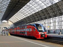 Шапку Деда Мороза и соковыжималку забыли пассажиры аэроэкспрессов в новогодние выходные