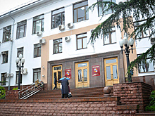 Российских чиновников пожурили за заказ мебели на шесть миллионов рублей