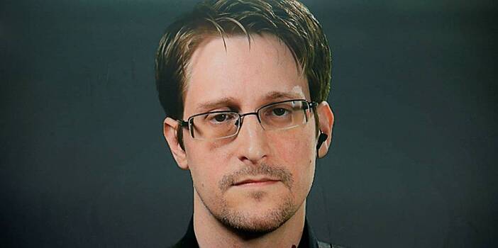 Сноудена возмутил инцидент с Ryanair в Белоруссии