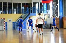 На ВИЗ-Стали определены финалисты турнира по мини-футболу