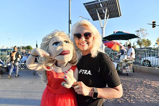 Бросившая жениха женщина пожаловалась на новых извращенных ухажеров