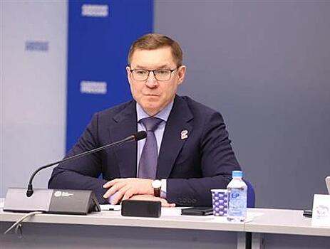 Владимир Якушев: "Единая Россия" внесла предложения в Стратегию развития образования"
