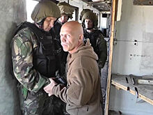 Работа СОБР в крайне ограниченном пространстве