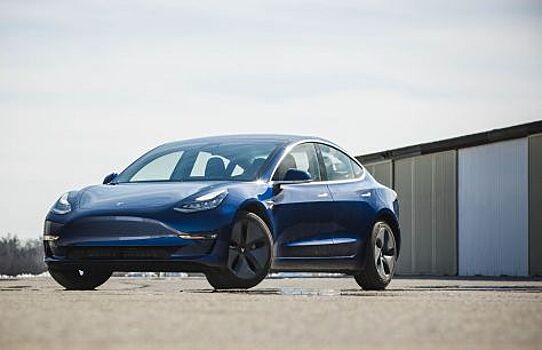 Tesla Model 3 признан одним из самых безопасных автомобилей