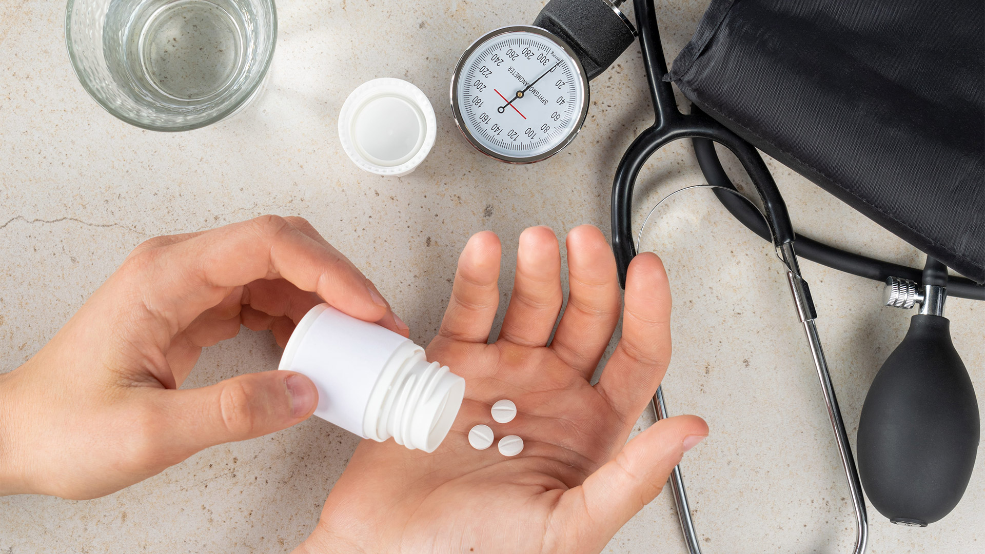 Лекарства от артериального давления неожиданно оказались эффективными против супербактерий