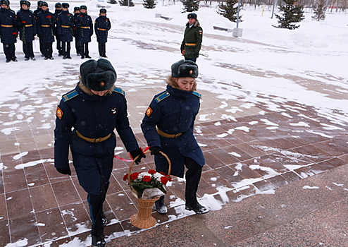 Кадеты Оренбургского ПКУ почтили память Героя России Александра Прохоренко