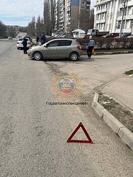 В Заводском районе Саратова женщина на иномарке сбила пешехода