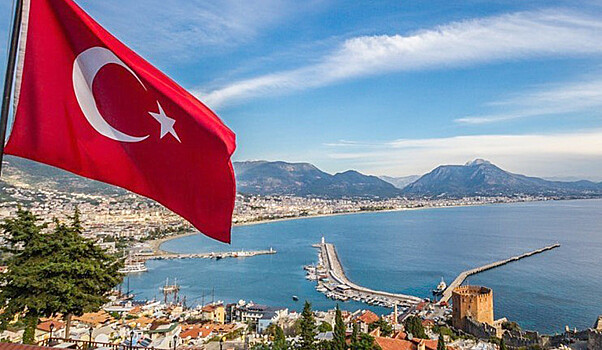 «Мы их не пропустим»: Турция усиливает свои позиции в Черном море