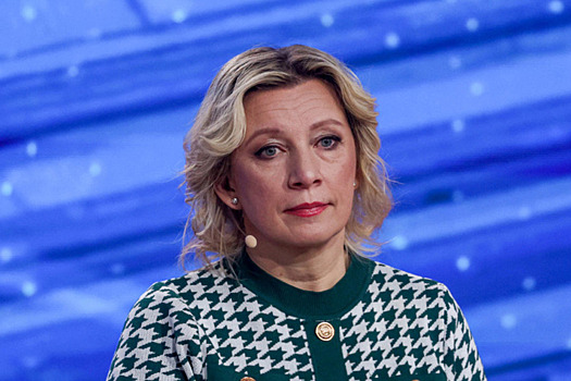 Захарова обвинила Зеленского в желании подставить США на Пасху