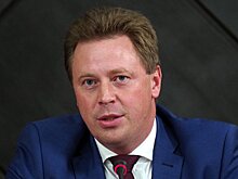 Экс-губернатора Севастополя обвинили в обходе британских санкций