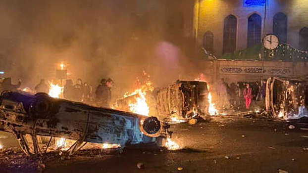 «Очень серьезные варианты»: ударят ли США по Ирану