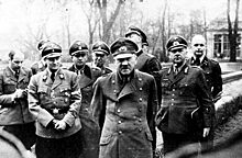 Имел ли Гитлер шансы на побег из окруженного Берлина