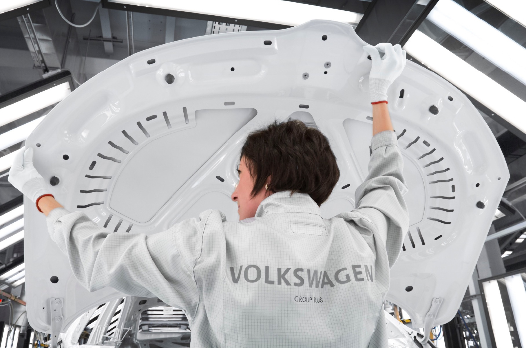 Новости автомира: у Volkswagen появилсь «четкое желание уйти из России»