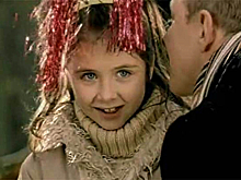 Не узнать: как сейчас выглядит Диана Шпак из рекламы сока, прославившаяся фразой «А ты налей и отойди»