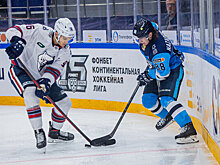 Хоккейная «Сибирь» уступила нижнекамскому «Нефтехимику» на выезде со счётом 2:3