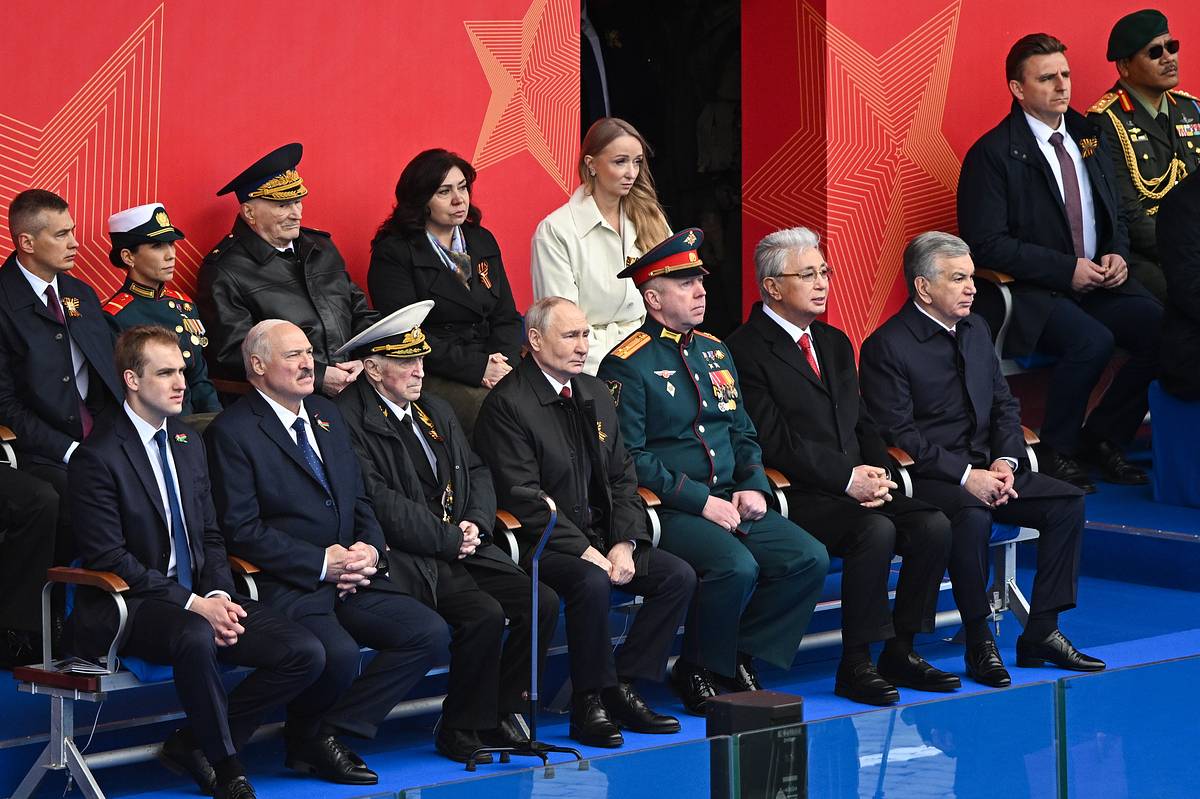 В России раскрыли значение посещения иностранными лидерами парада Победы в Москве