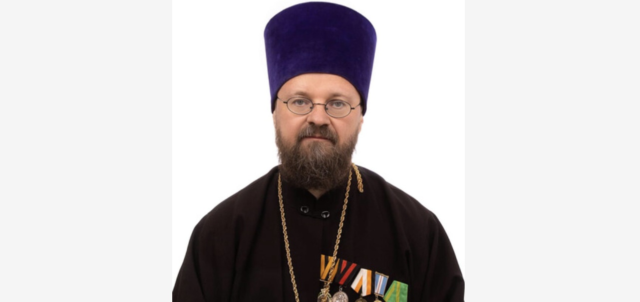 Священник из Екатеринбурга посоветовал гадать в Святки на книжках про ад