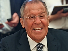 «Волков бояться — в лес не ходить». Коллекция шуток от Сергея Лаврова