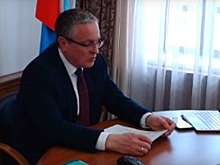 Водоканал объяснил появление запаха у воды сезонным цветением водорослей в Оке