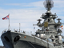 Конгрессмен Миллс по ошибке поздравил ВМС США открыткой с российским крейсером