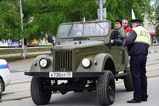 «Такси-катастрофа» в Ульяновске: жители жалуются на заоблачные цены и транспортный коллапс