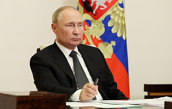 Путин рассказал о сложностях с поставками запчастей у верфей