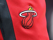 Бывший сотрудник клуба НБА приговорён к трём годам тюрьмы за кражу 400 игровых маек