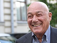Владимир Познер: «Андреева играет необыкновенно разнообразно, умно и поразительно точно. Это мне очень нравится, я в восторге от Мирры»